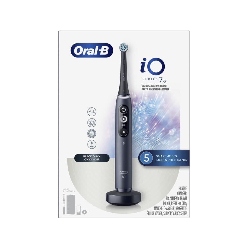 Oral-B iO Series 7 product photo